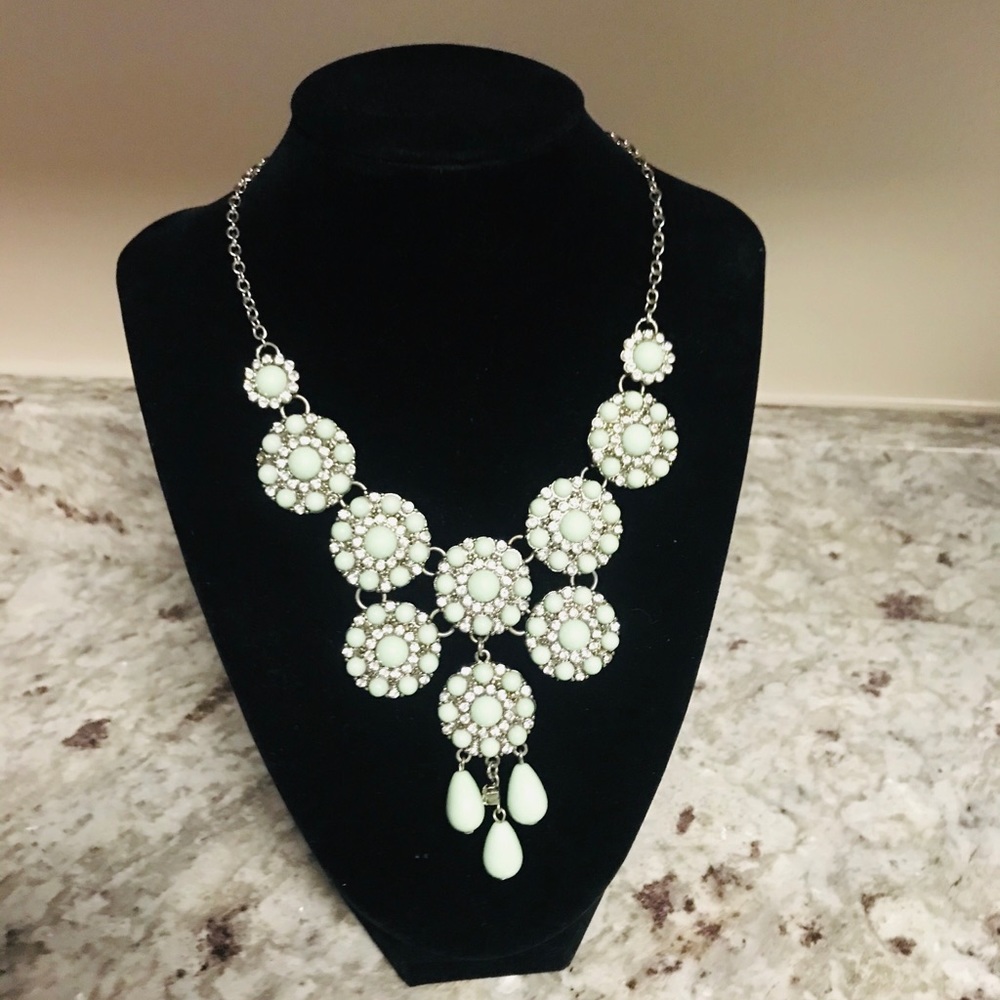 Mint Green Rhinestone Beaded Jewelry Necklace